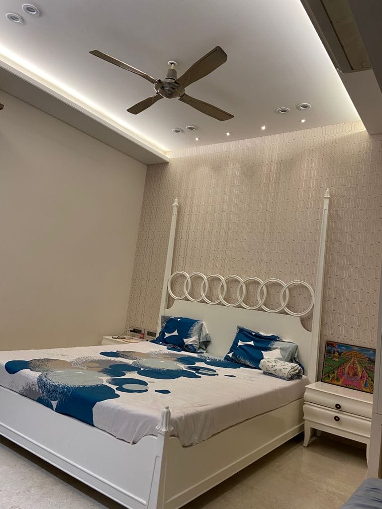 Luxurious Bedroom with Walpaper